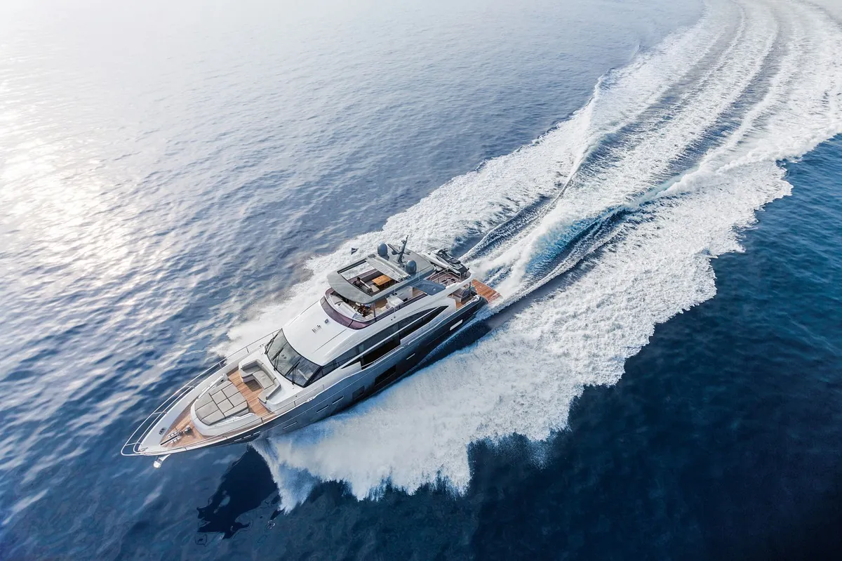 Cool yachts: the Princess 75 motor yacht